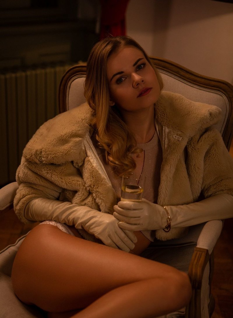 Лена, 32